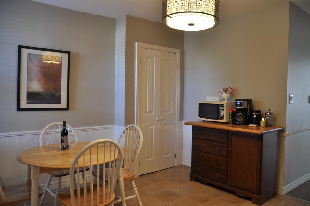 Moncton Suites - Apartments Across Georges Dumont 외부 사진