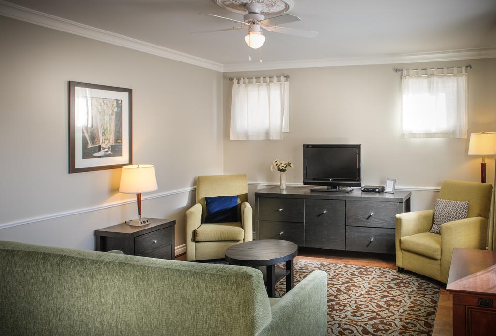 Moncton Suites - Apartments Across Georges Dumont 외부 사진